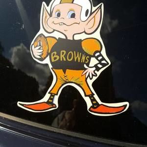 Meet your Posher, Raymond